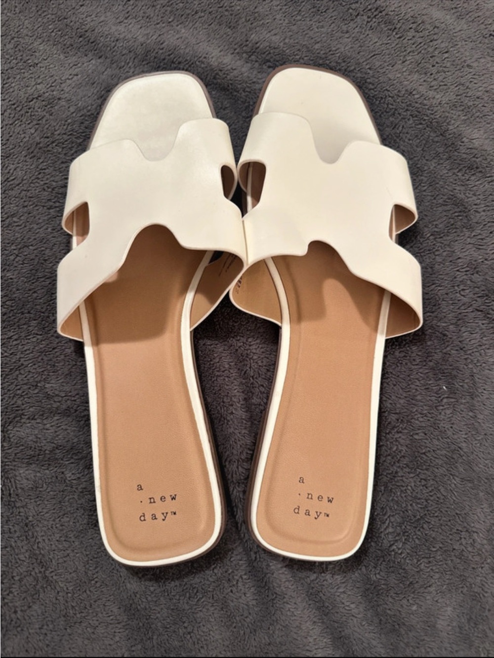 NWOT White Slide Sandals